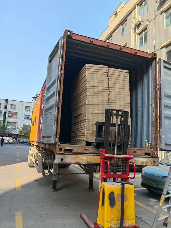 SINST sprints at the end of the year, and a large number of shipments help the company's final battle