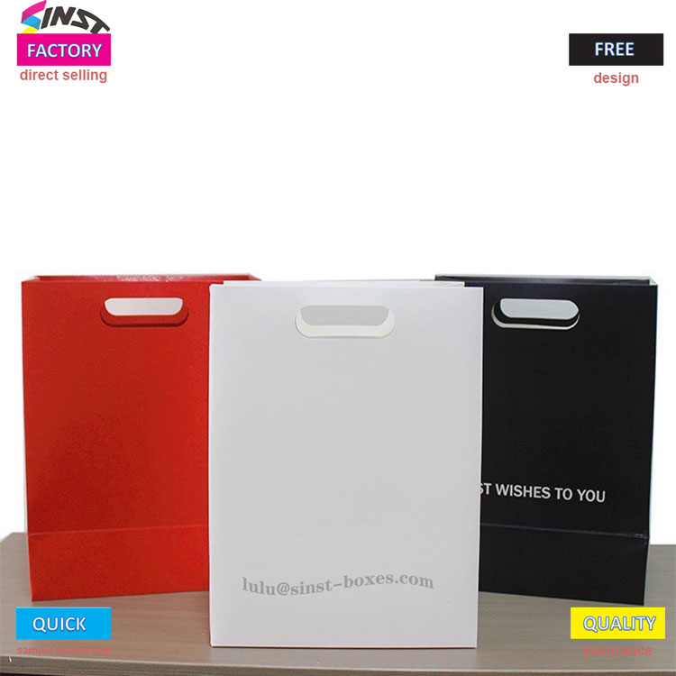 Why is this red gift paper bag a standard gift for tea shops?